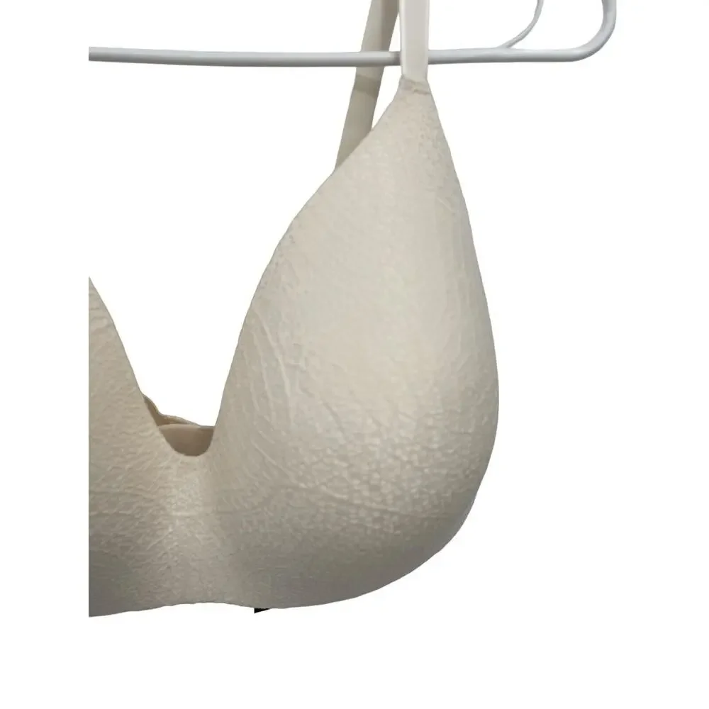 NWT Knix Lace WingWoman Contour Bra Cloud Wireless Plunge Size 8